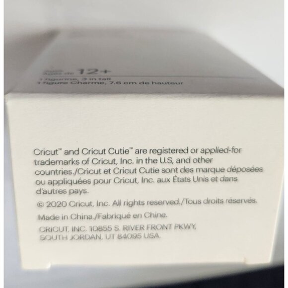 Cricut Cutie Twilight Collectible Figurine 7.6cm Tall Ages 12+ Cute Desk Buddy - Picture 7 of 16